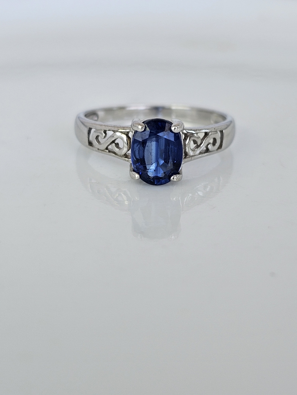 Genuine Blue Kyanite Sterling Silver Ring Size 8.5!